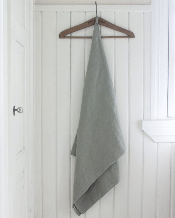 Heaven Linen 80 x 145 kylpypyyhe eukalyptuksen vihreä